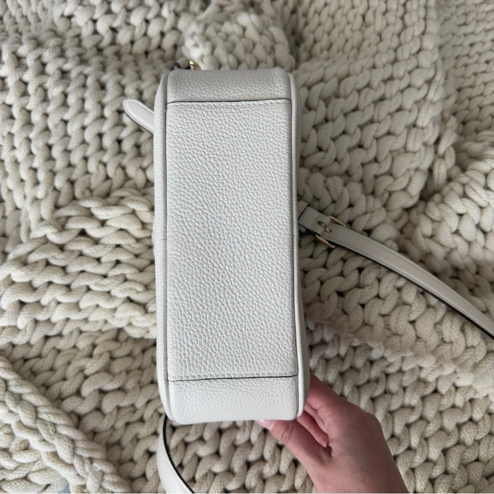 Coach White Crossbody Bag - Picture 4 of 11